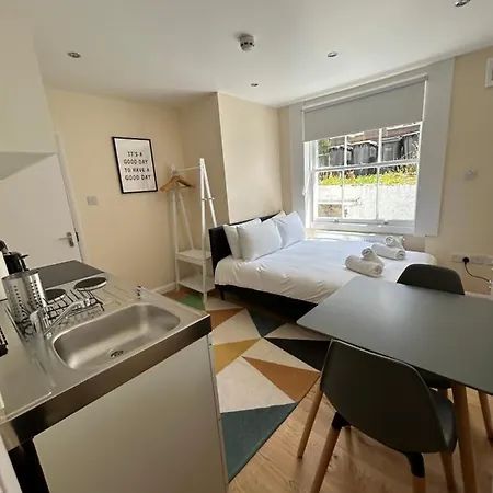 Flat 1, 128A Belsize Road Nw6 4Bg London Apartment Exterior photo