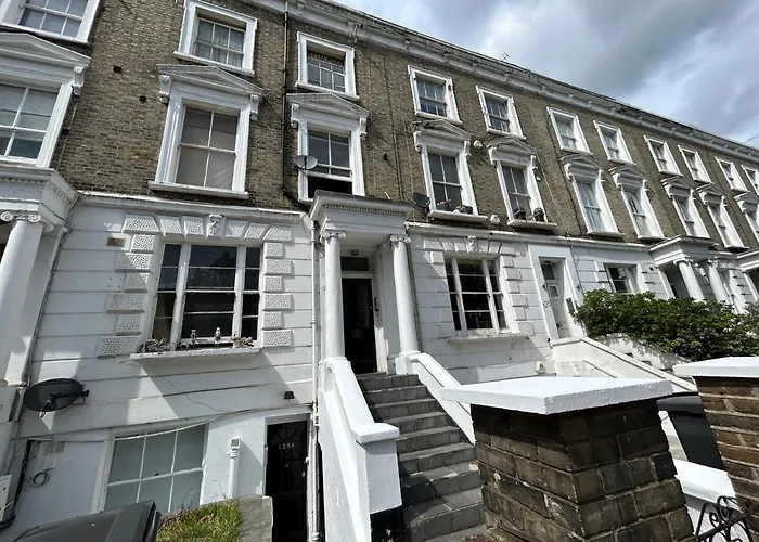 Flat 1, 128A Belsize Road Nw6 4Bg London